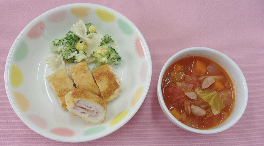 給食の様子